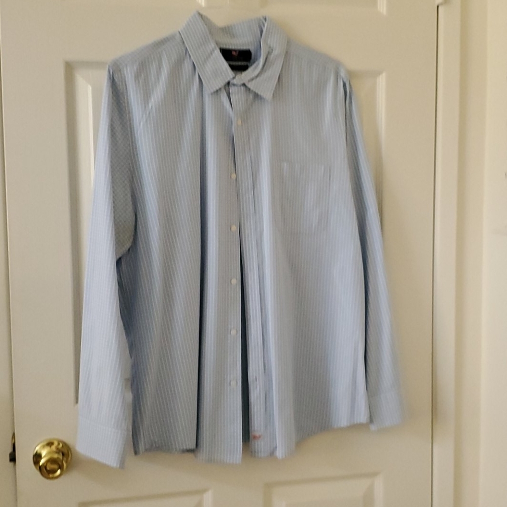 Vineyard vines dress shirt